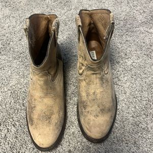 Steve Madden Tan Autry Bootie Distressed Leather Western Sz. 9